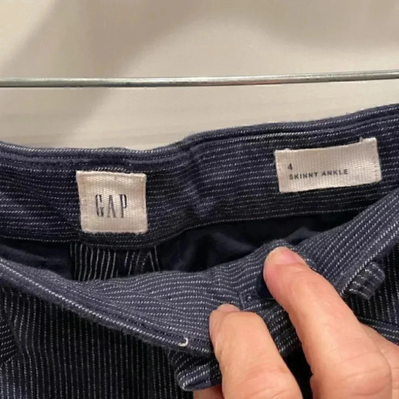 GAP SKINNY ANKLE TROUSER JEAN SIZE 4 - Picture 2 of 3